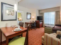 安克雷奇Homewood Suites by Hilton-AK酒店 鄰近阿拉斯加動物園的酒店