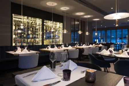 Eden Hotel Und Restaurant Отели в г. Ладир