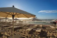 Alberi Del Paradiso - Beach
