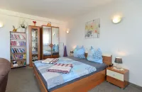 Apartments Anka 1223 - Parvekkeita