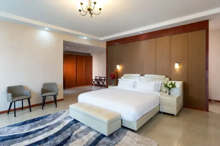 The Farmington Hotel Отели в г. Owensgrove