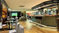 โรงแรมนอร์แมนดี้ - ที่มีบาร์