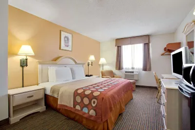 Super 8 by Wyndham Clearwater/St. Petersburg Airport Hotels in Pinellas County