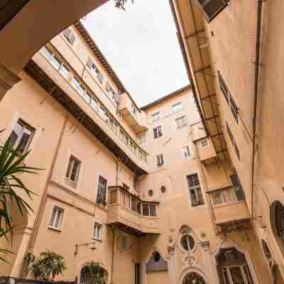 YourSuiteRome Hotel Exterior