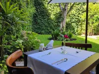 248 Finisterra Hotels near Estadio G.E.B.A.