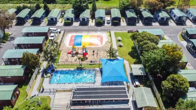 Tasman Holiday Parks - Geelong Hôtels à : Newtown