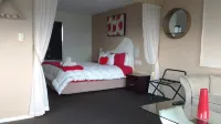Diamond Island Resort, Restaurant & Bar and Penguin Show Hoteles en Bicheno