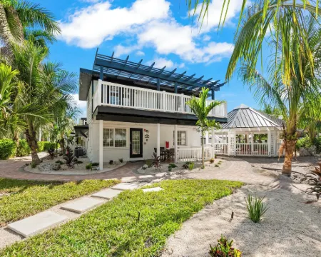 安娜瑪麗亞島旅館 - 熱帶小島 佈雷登頓海灘酒店