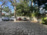 El Zaguán Colonial by GuruHotel - parking