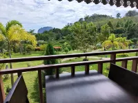 Sunrise Beach Kohyao Resort - con vista montagne