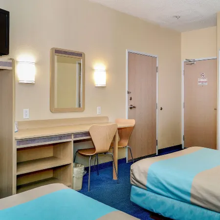 Motel 6 Peterborough, on