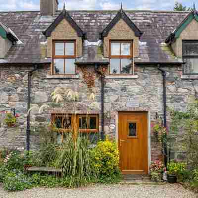 Priest Bridge Cottage Hotel Exterior