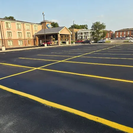 Town House Extended Stay Hotel Downtown