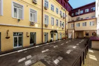 Bristol-Zhiguli Hotel Hotels near Museum of Military Glory