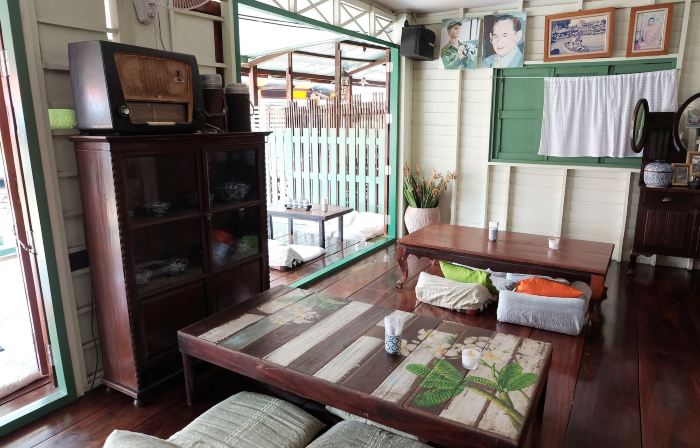 Baanrak Amphawa Homestay