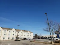 Microtel Inn & Suites by Wyndham Dover Hotel di Durham