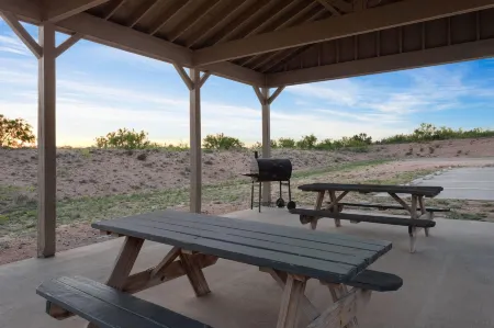 Eagle's Den Suites Big Spring a Travelodge by Wyndham