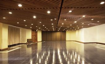 Conquistador Hotel & Conference Center