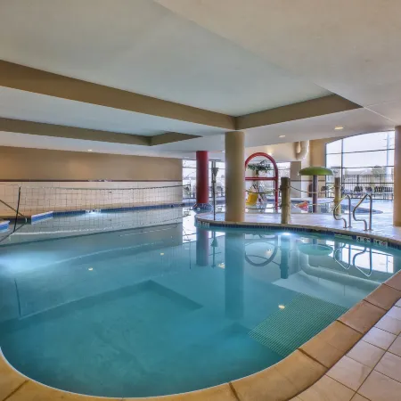 Hampton Inn & Suites Madison West