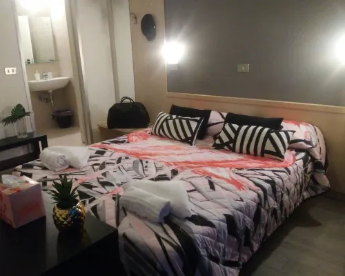 WuHostel Hotel a Cervia