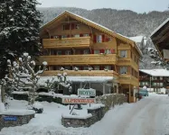 Alpenblick Hotel & Restaurant Wilderswil by Interlaken Hotels in Вильдерсвиль
