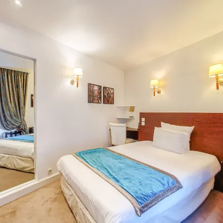 Queens Boutique Hotel