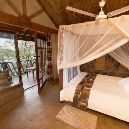 Safari Beach Lodge