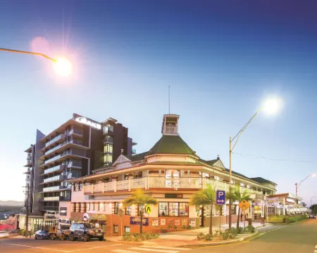 Oaks Gladstone Grand Hotel Hotels in Gladstone Central