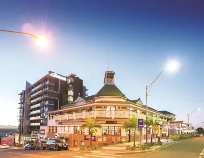 Oaks Gladstone Grand Hotel Hotel dekat Gladstone Entertainment Convention Centre