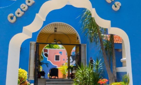 Hotel Casa de las Flores