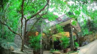 Thevni Holiday Resort Các khách sạn gần Angaala Parameswari Temple