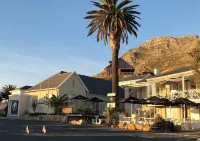 Boulders Beach Hotel, Cafe and Curio Shop - en bord de mer