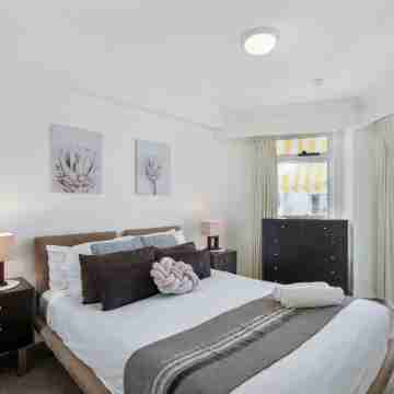 Phoenician Resort Broadbeach - GCLR Rooms