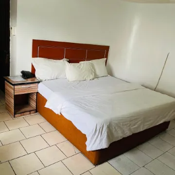 Abuja Bays Garden Hotel