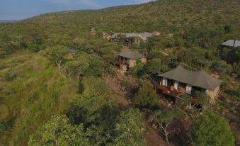 Inzalo Safari Lodge