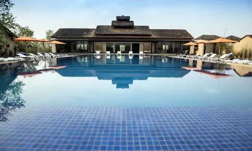 Meghauli Serai Chitwan National Park - A Taj Safari Lodge
