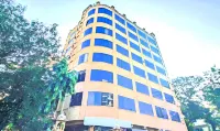 Glitz Hotels the Pacific - Nr Solitaire Corporate Park
