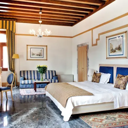 Foscari Palace