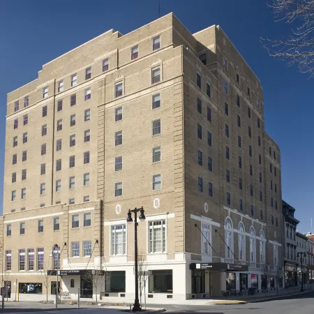 Grand Eastonian Hotel & Suites Easton
