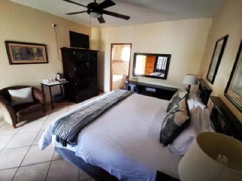 Batter Boys Boutique Hotel Hoteles cerca de West End Center