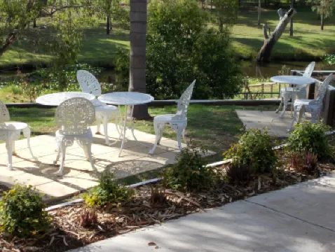 公園別墅汽車旅館