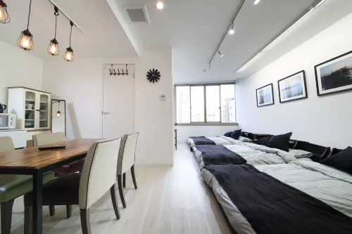 Culinary Bed&Art 401 Hôtels à : Hamamatsu