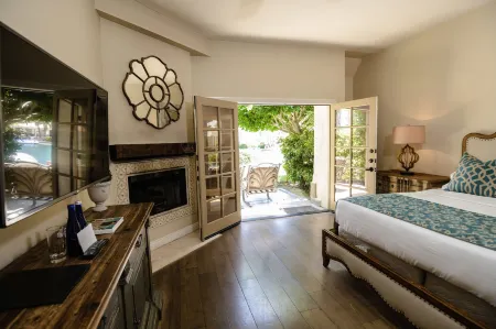 The Chateau at Lake la Quinta