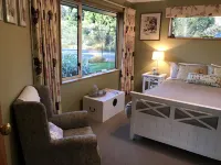 Newlands Bed and Breakfast - spa