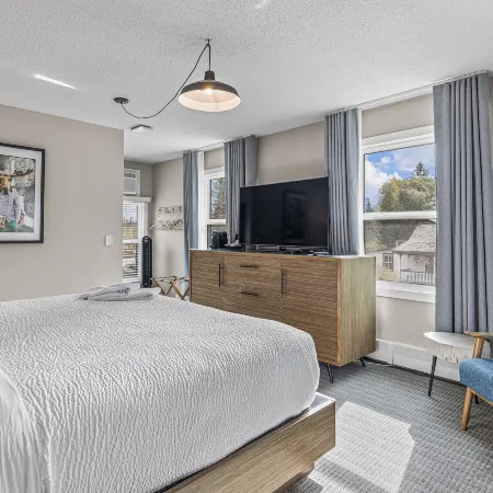 Lamphouse by Basecamp Hotels in Canmore