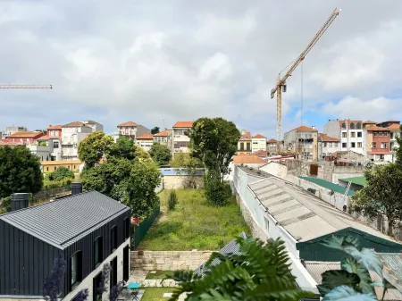 Nomads Lux - 1Bdr Almada Cool