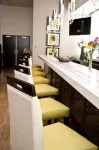 The Hollis Halifax - a DoubleTree Suites by Hilton - bar