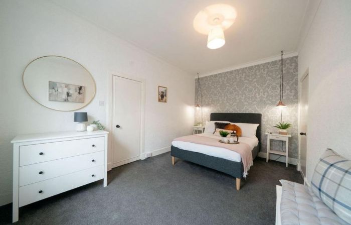 Coorie by the Coast, Direct Beach Access Getaway - Arbroath