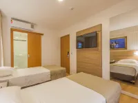 Bristol Guararapes Fortaleza Centro de Eventos Hotels near Coco