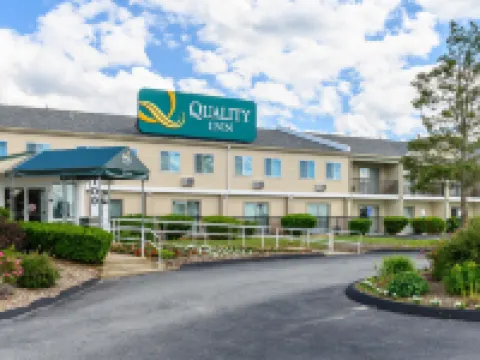 Quality Inn Hoteles en Bourne